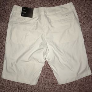 Nike Shorts - Short woman golf new size 10 Nike Shorts - Short woman golf new size 10